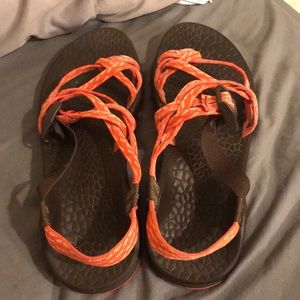 Chacos!